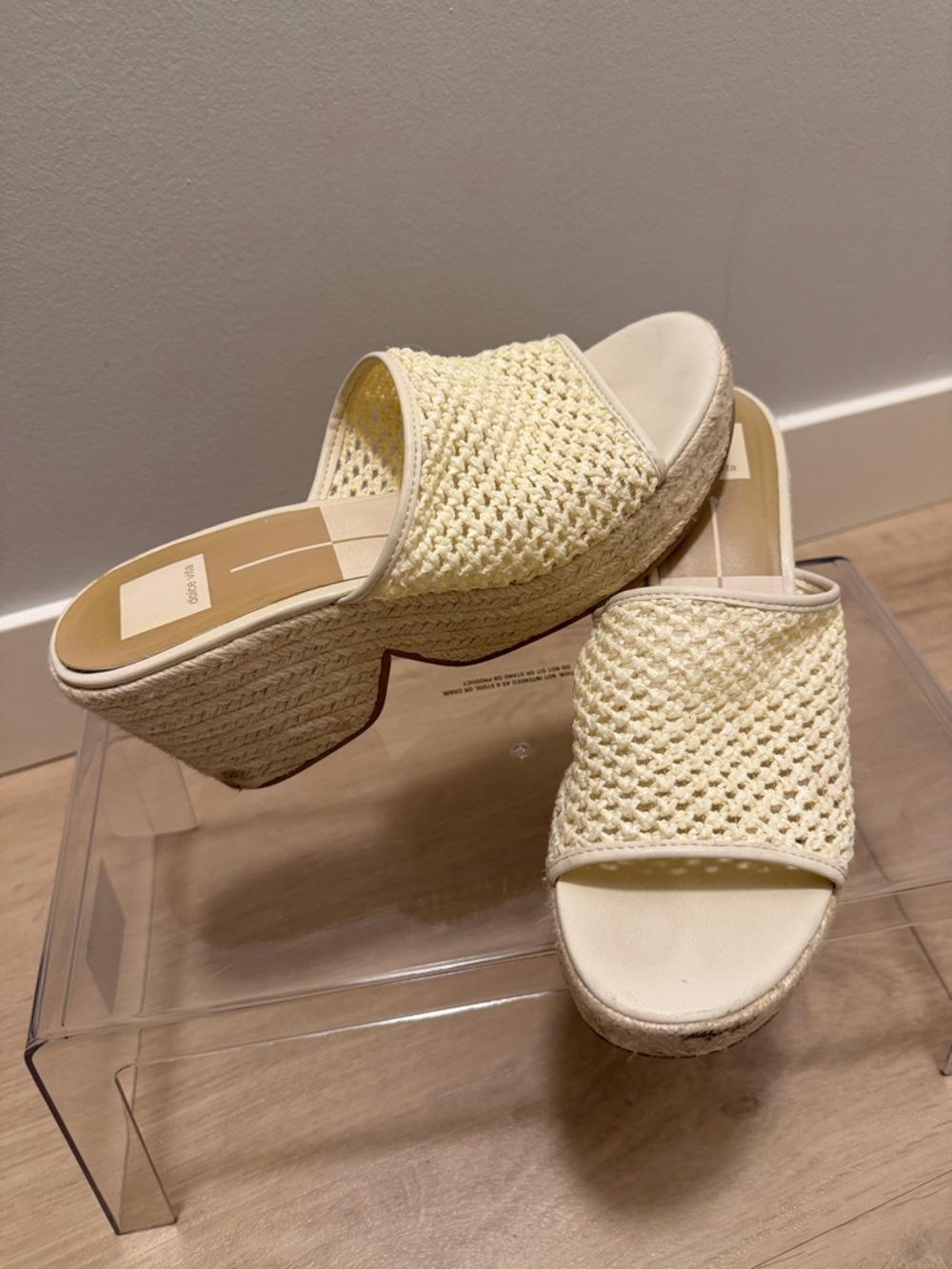 Dolce Vita Saydie Slide Platform raffia jute Sandals in Cream